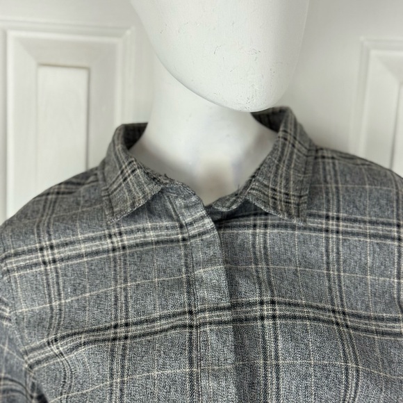 LUCCA Gray Plaid Women's Jumpsuit Long Sleeve Size Medium. D26 - Picture 4 of 17